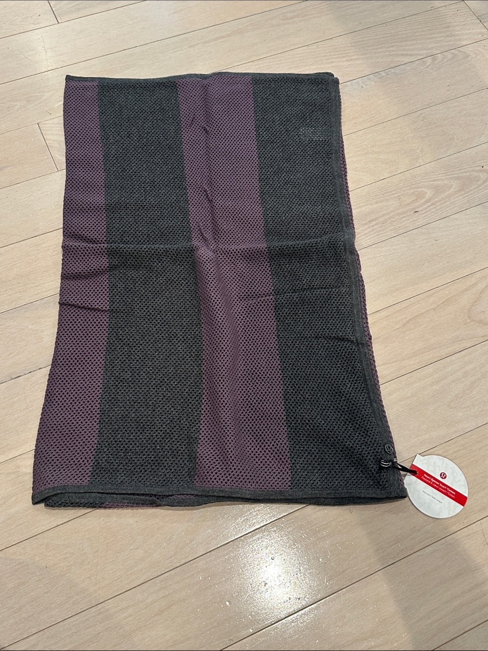 Lululemon Heart Opener Women’s Stretch Knit Stripe Scarf - Purple & Black NWT